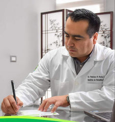 Dr. Francisco Rocha Carvajal Clínica Primero Rehabilitación CH Vital Blog Soy deportista y tomo colágeno hidrolizado