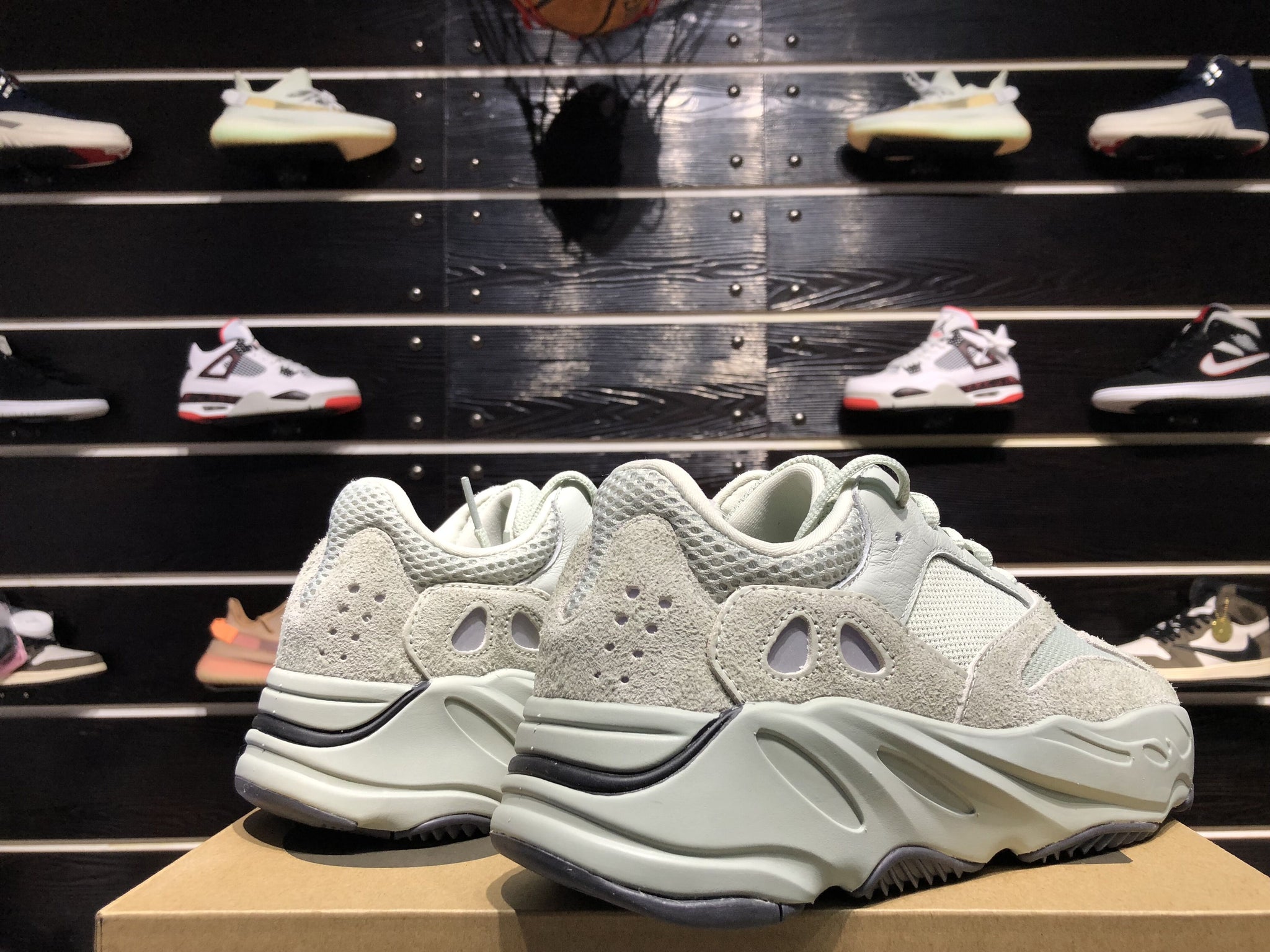 yeezy boost 700 salt retail price