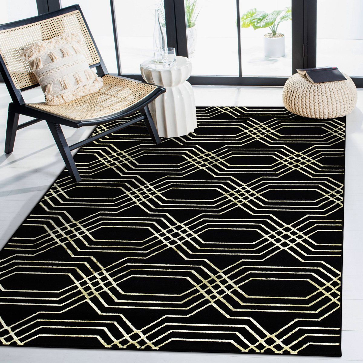 Image of Ritz 2389 Black and Gold Rug