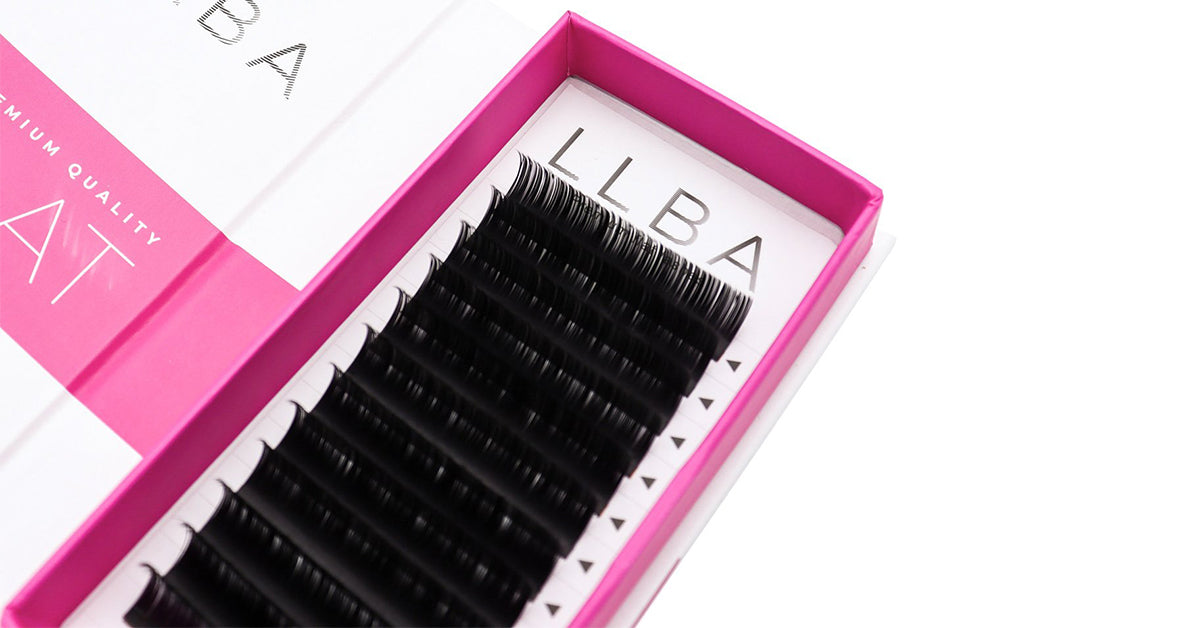 Flat lashes