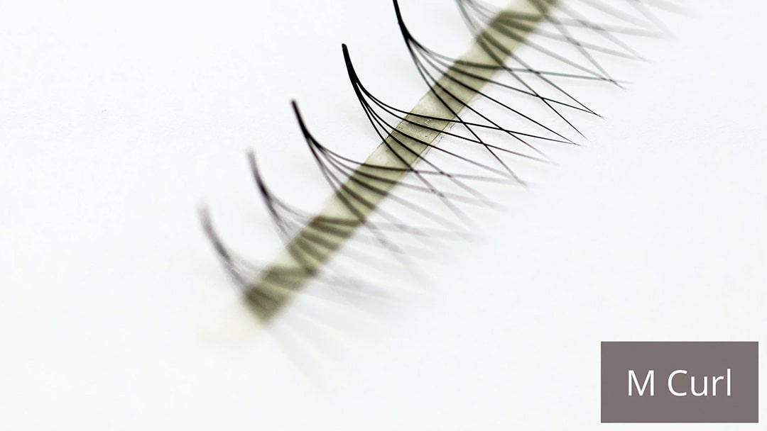 What Are M Curl Classic Lashes?