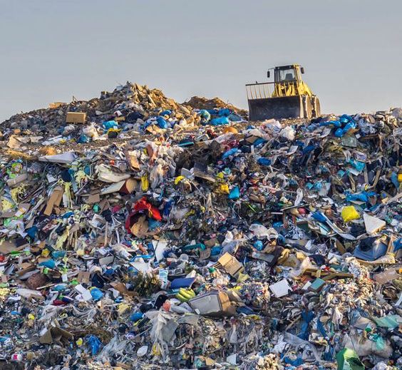 fast fashion landfill