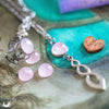 Collier "Ananta" Quartz rose - Illustrations & Bijoux fantaisie ClairObscur Art