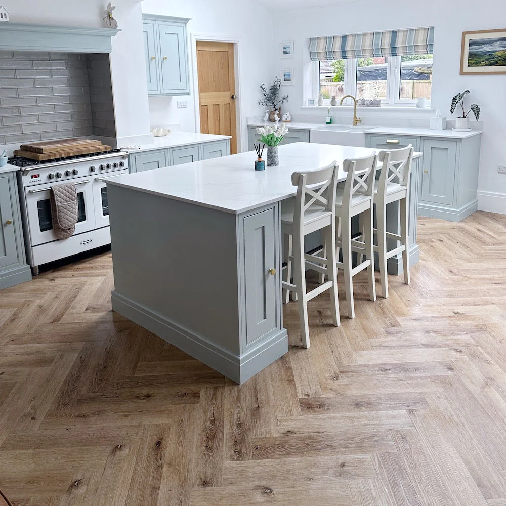 Top Flooring Trends of 2024 - Herringbone Designs - Lusso Portofino Herringbone Voyager Oak