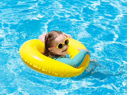 Kinder vor UV-Strahlung schützen