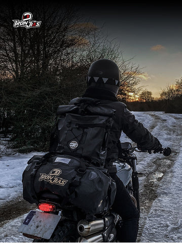 IRONJIAS High Capacity Waterproof Black Riding Bag