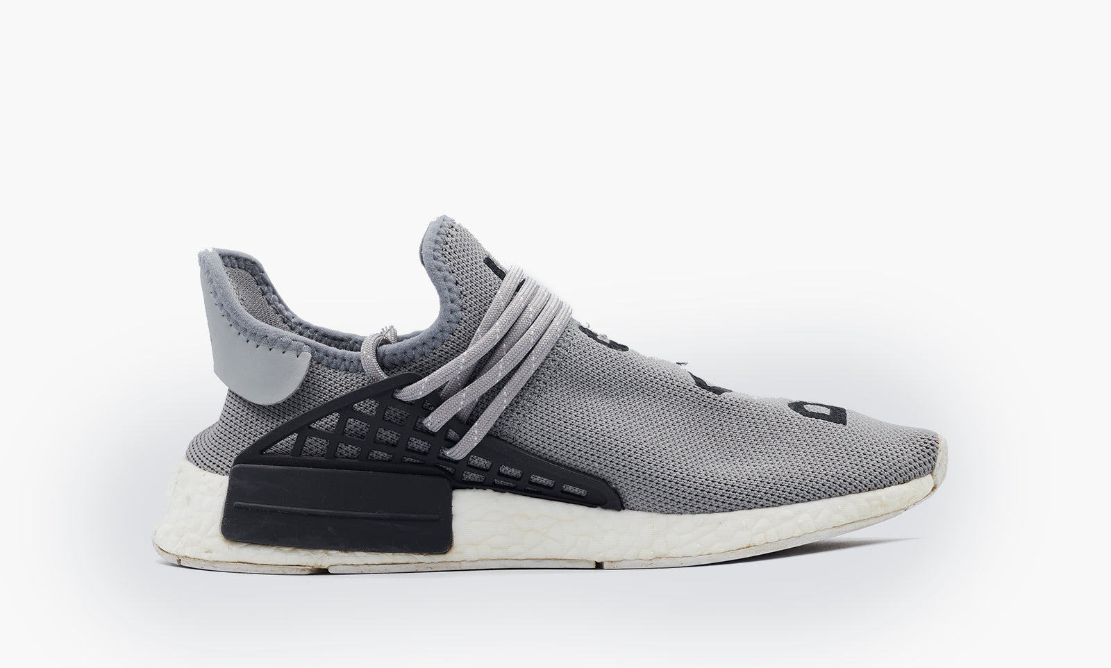 liderazgo tranquilo Destino Adidas NMD Hu Pharrell Human Race Gray | PRE-OWNED | Archive Sneakers