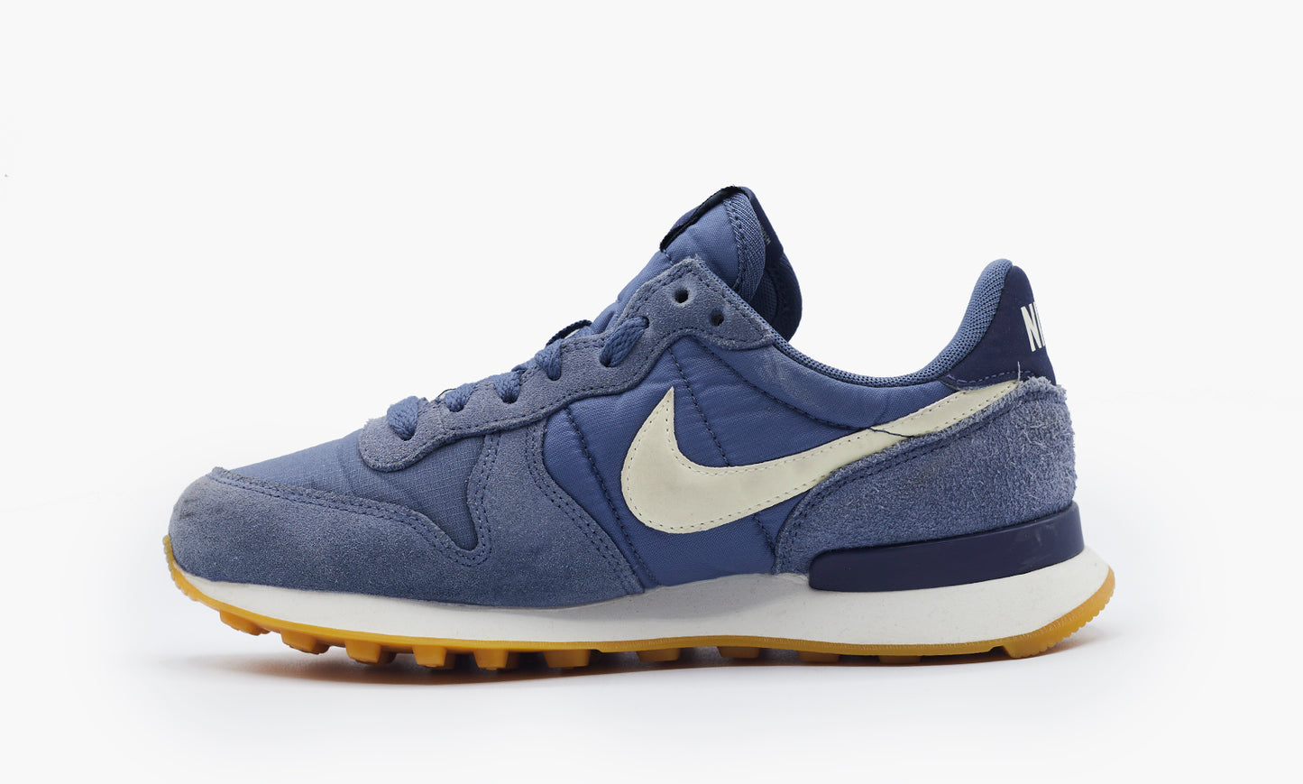 Distribución Probablemente ficción Nike Wmns Internationalist 'Diffused blue/Summit White' | PRE-OWNED |  Archive Sneakers