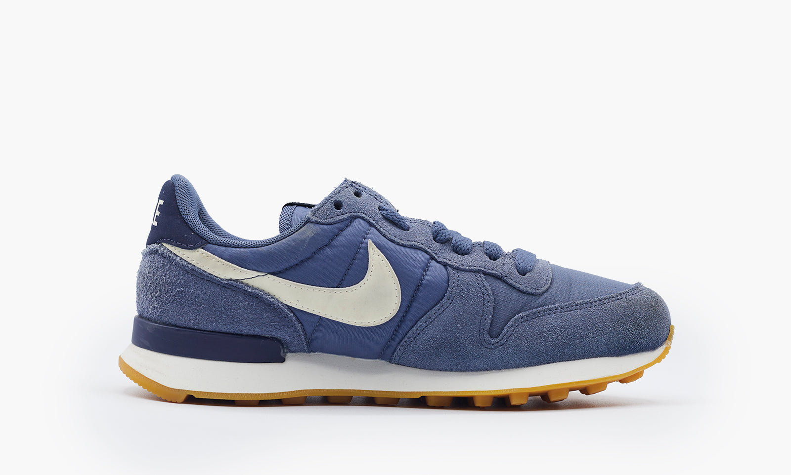 Distribución Probablemente ficción Nike Wmns Internationalist 'Diffused blue/Summit White' | PRE-OWNED |  Archive Sneakers