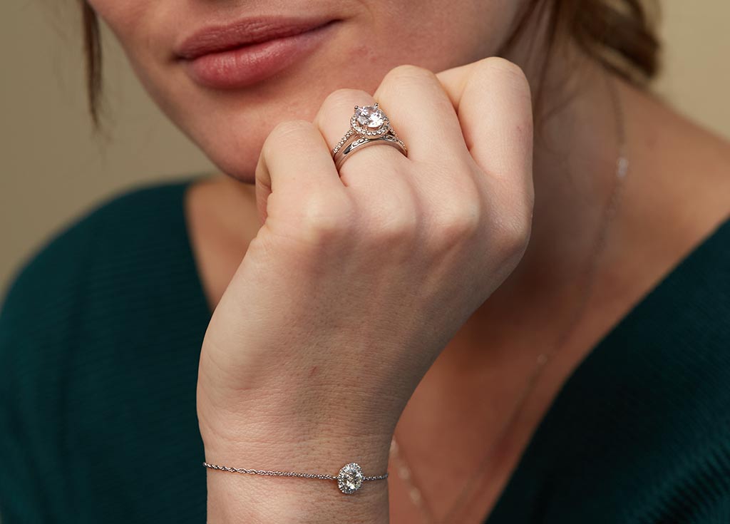 Lab grown diamond halo engagement ring