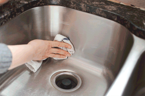gif of cleaning sink with wipe