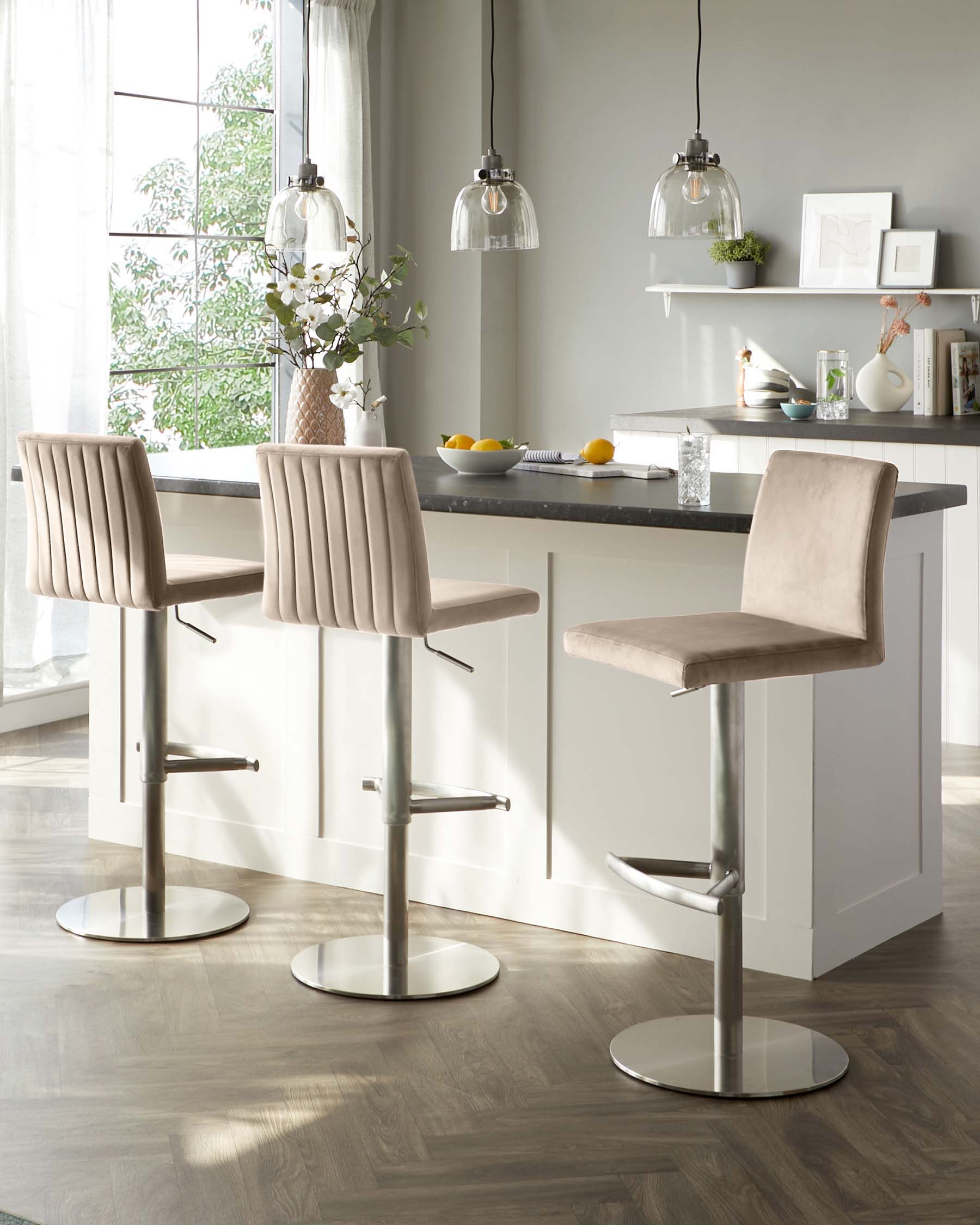 Elise Black Bar Stools Danetti