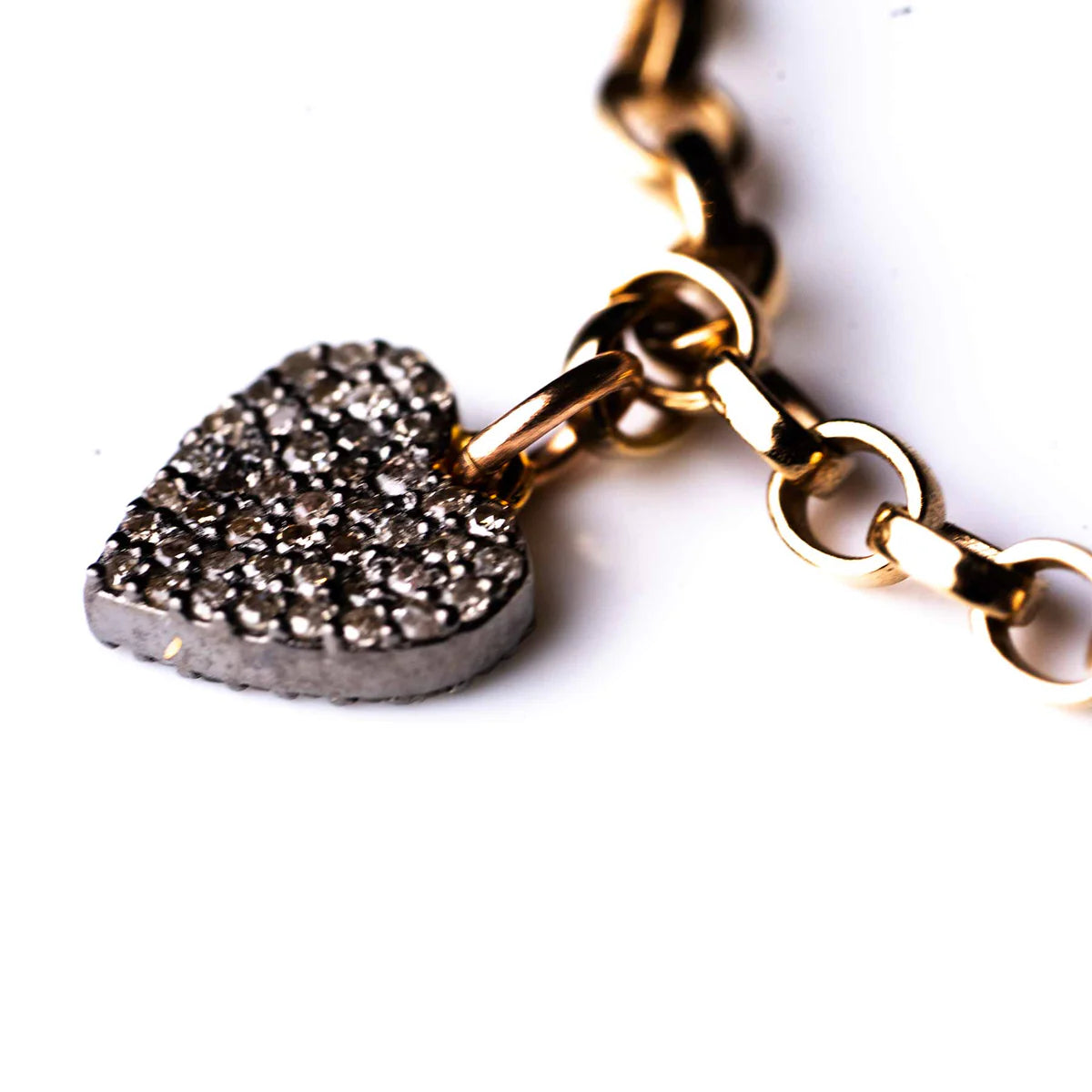 Diamond-Heart-Bracelet-4_1200x.webp__PID:7a20cc76-3806-4e52-bb44-881a3b917473