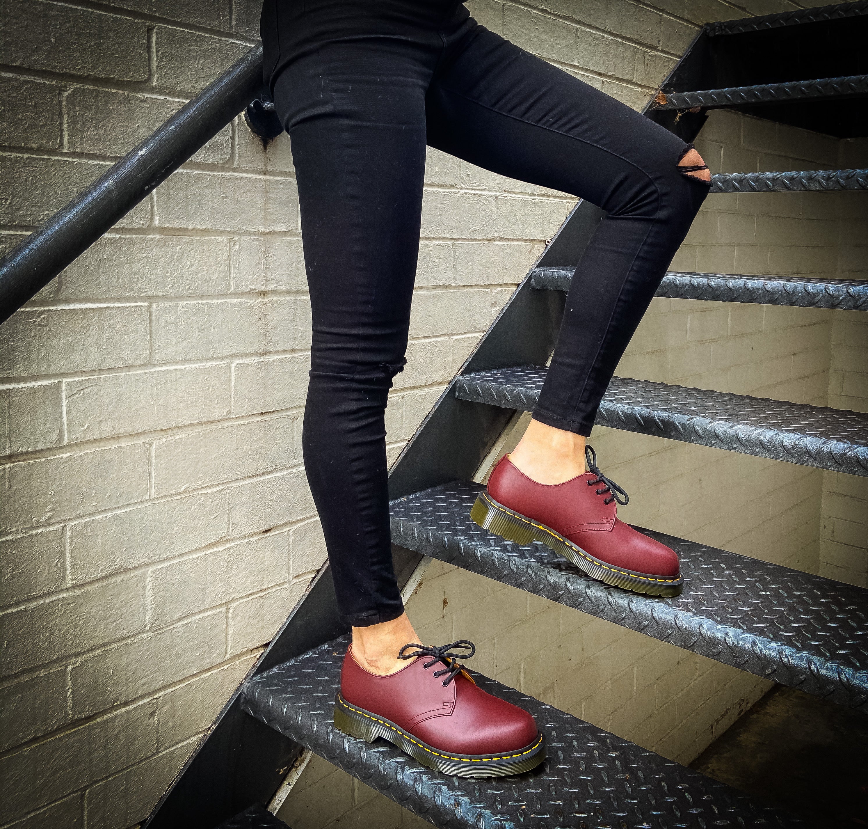 doc martens 1461 cherry red