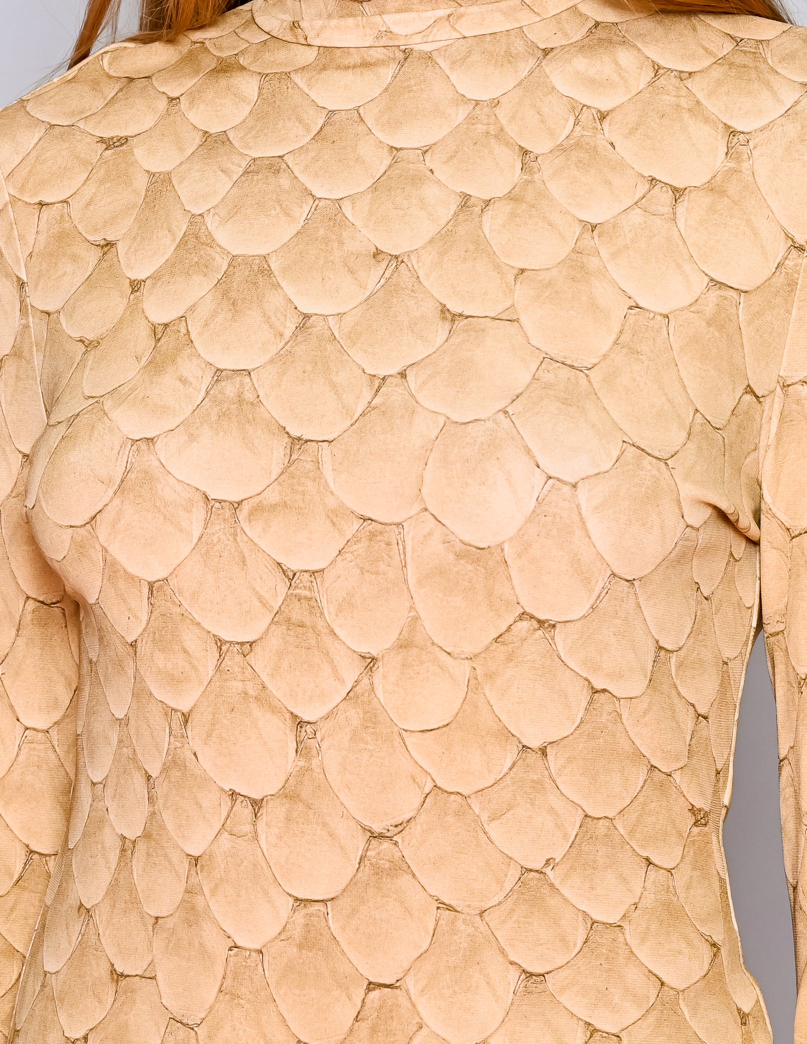 BURBERRY Beige Fish Scale Stretch Mockneck Top (L) – Fashion Without Trashin