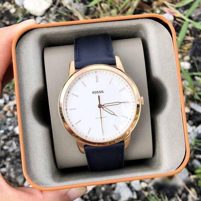 Fossil Minimalist Slim Leather Watch Model: FS5371 Retail Price: RM629 Our  Price: RM299 Including Postage And Years Fossil International Warranty Case  Size: 44MM Movement: Quartz Platform: 