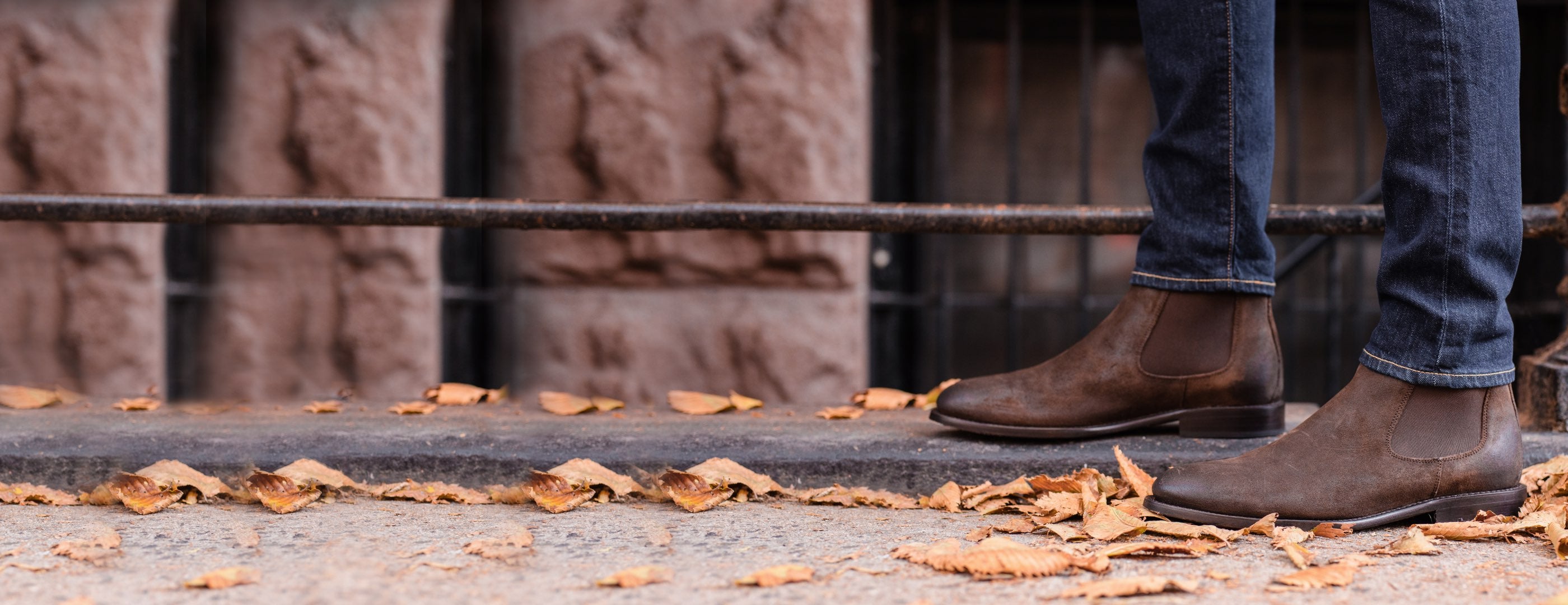 light brown men's chelsea boots