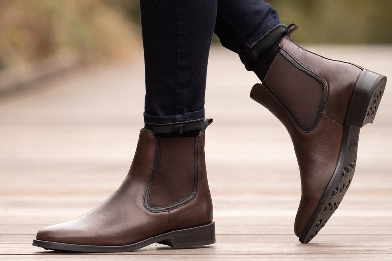 Women's Duchess Chelsea Boot In Old English - Thursday Company