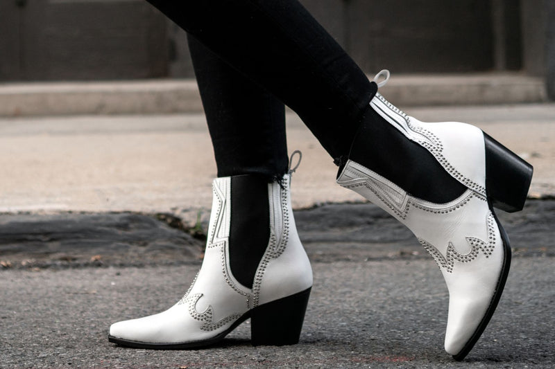 Women's Icon High Heel Chelsea Boot In White Leather - Thursday