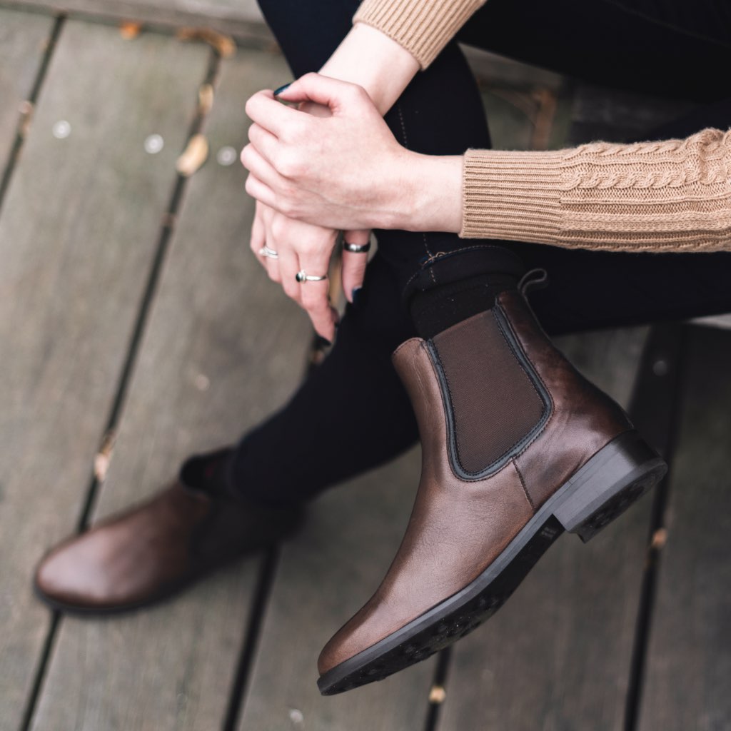 Women's Duchess Chelsea Boot In Old English - Thursday Company