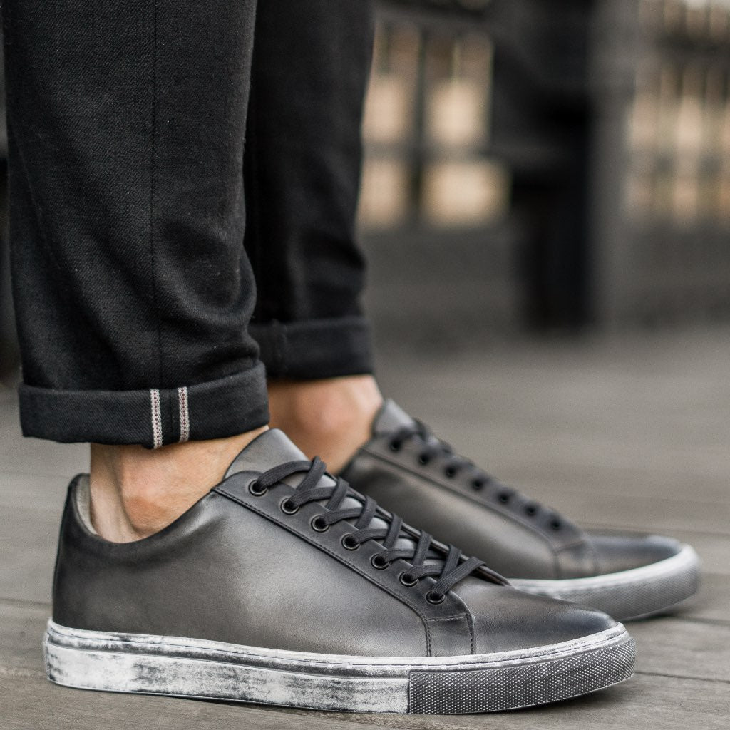 Men's Premier Low Top In Distressed Grey Leather - Thursday Boots