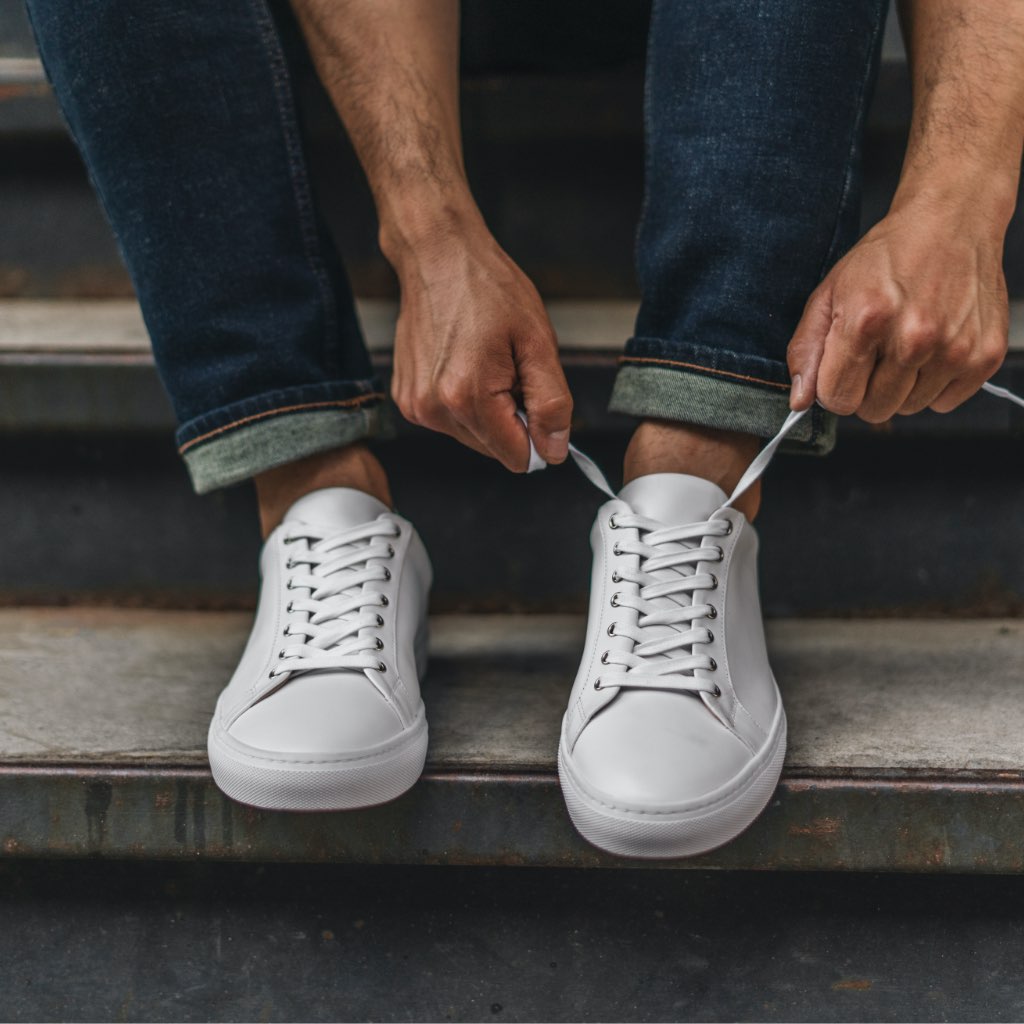 white low tops mens