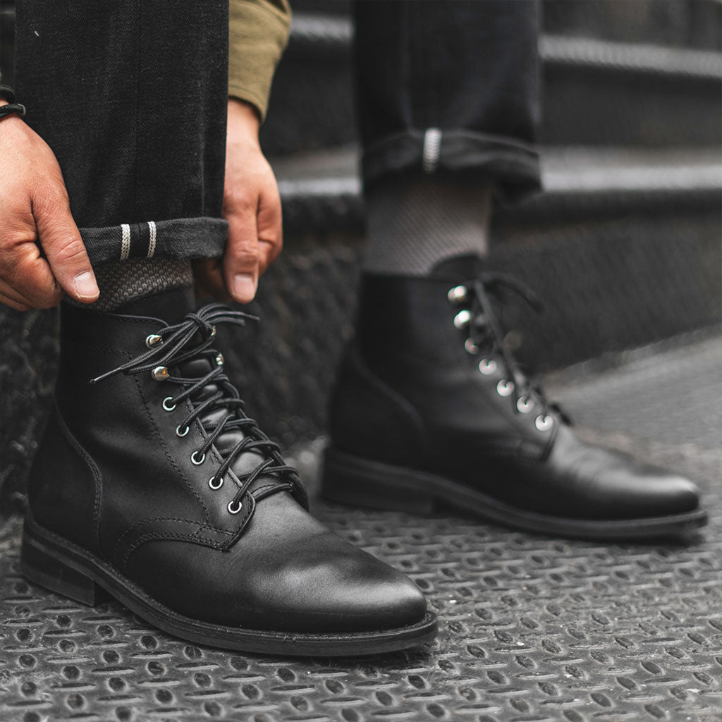 black mens work boots