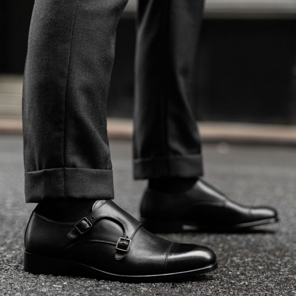 Men's Saint Double Monk Strap Shoe In Black Leather - Thursday