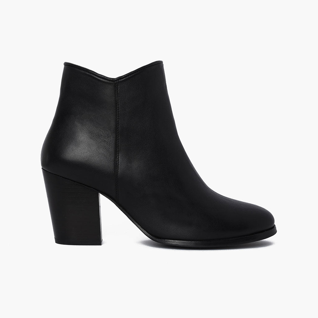 black boots short heel