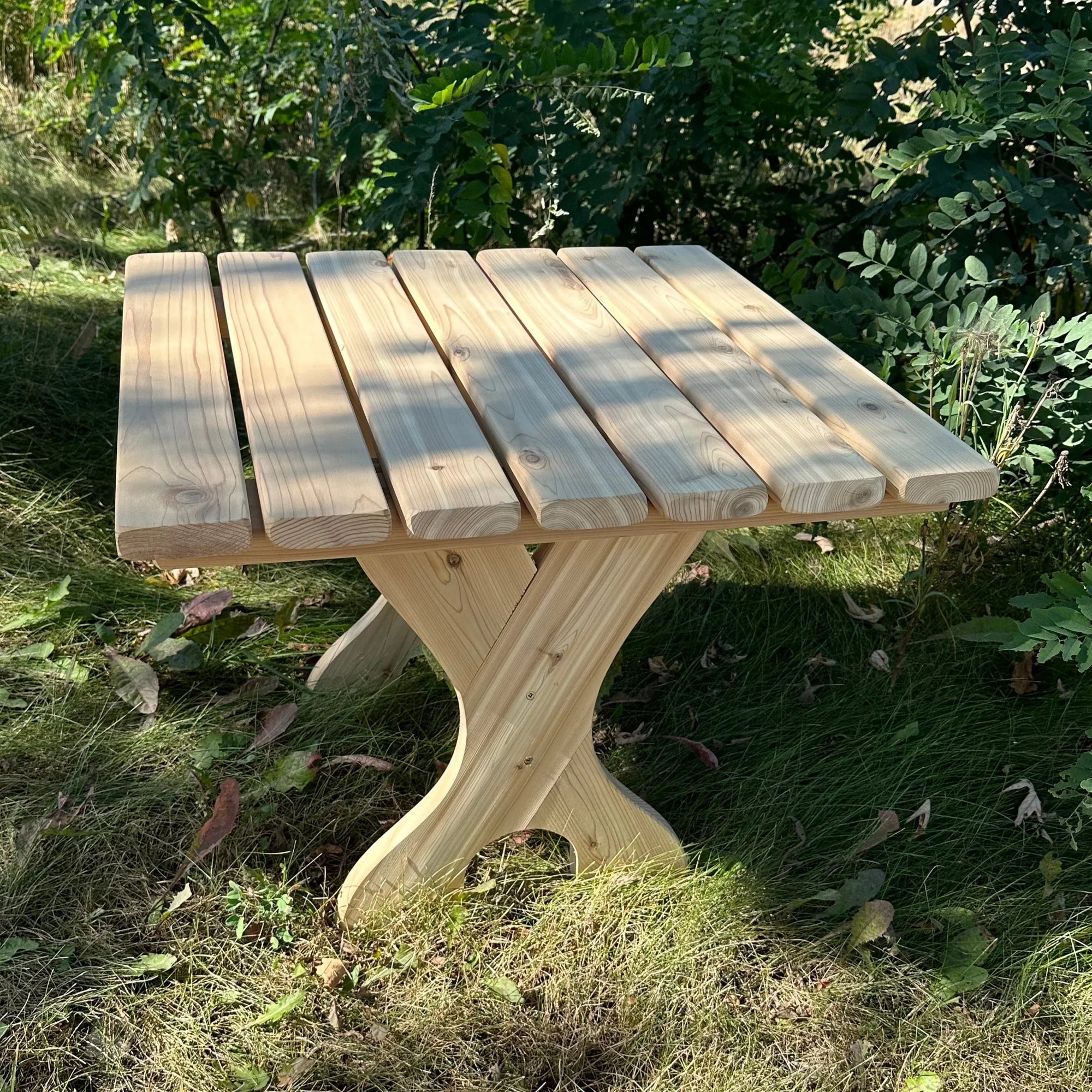 square side table.jpeg__PID:506bcd81-1d5a-4b6b-aaf9-9a372bd945c0
