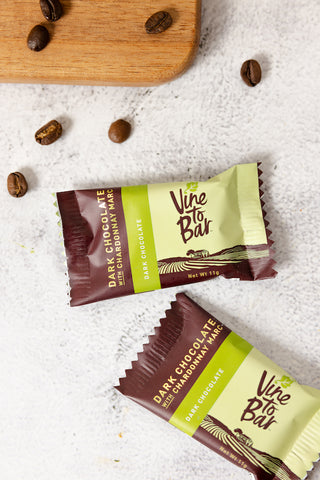 vine-to-bar-chocolate-tasting-squares-and-coffee-beans