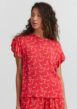 Load image into Gallery viewer, Ichi Marrakech Frill Sleeve Top - Bittersweet Red
