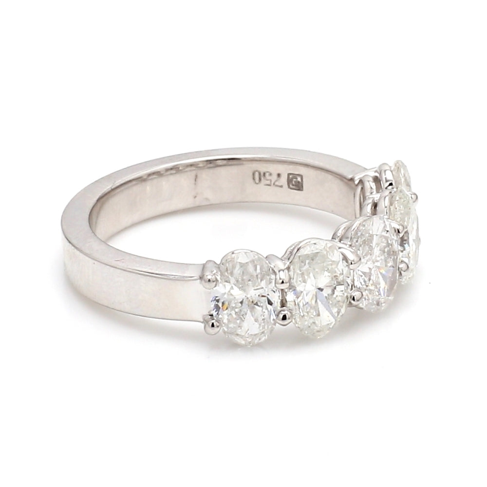 2.68ctw Oval Cut Diamond Band