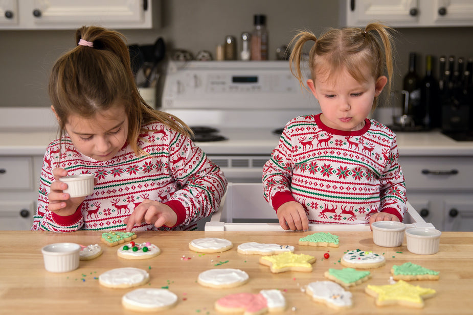 Children making cookies