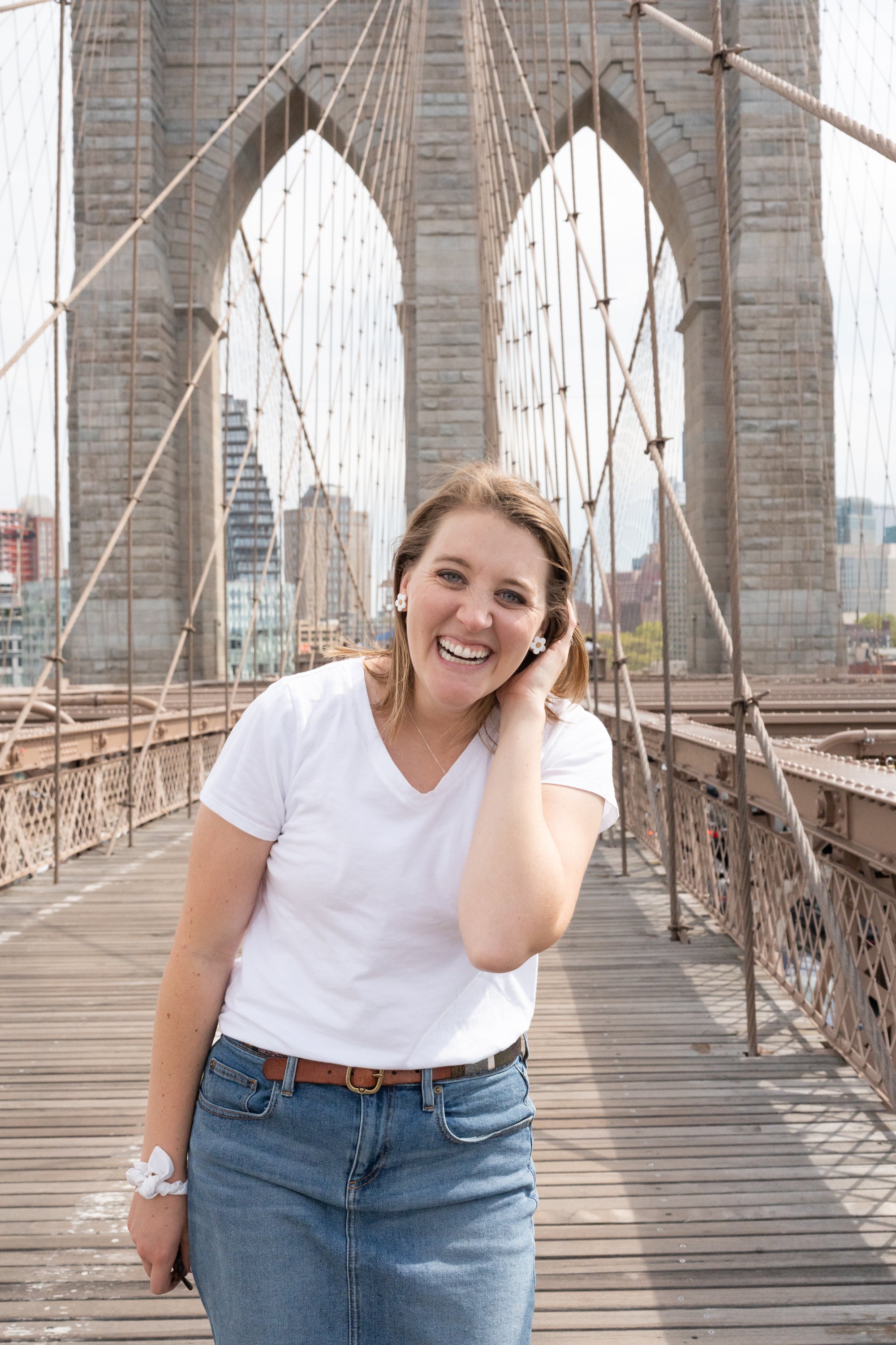 taryn on brooklyn bridge