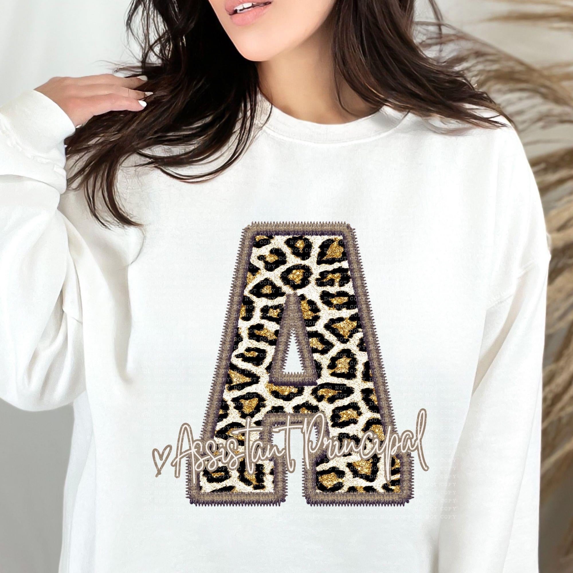 Assistant Principal Faux Embroidery Gold Leopard With Heart TRANSFER