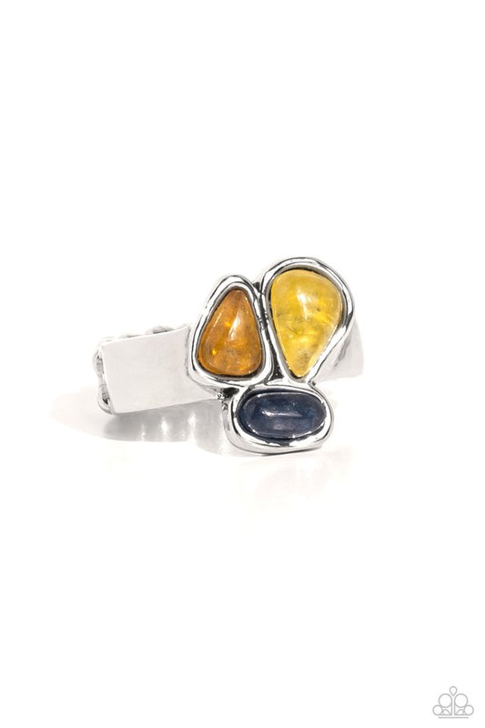 Paparazzi Rings - Paparazzi Targeted Timelessness Yellow Ring | CarasShop