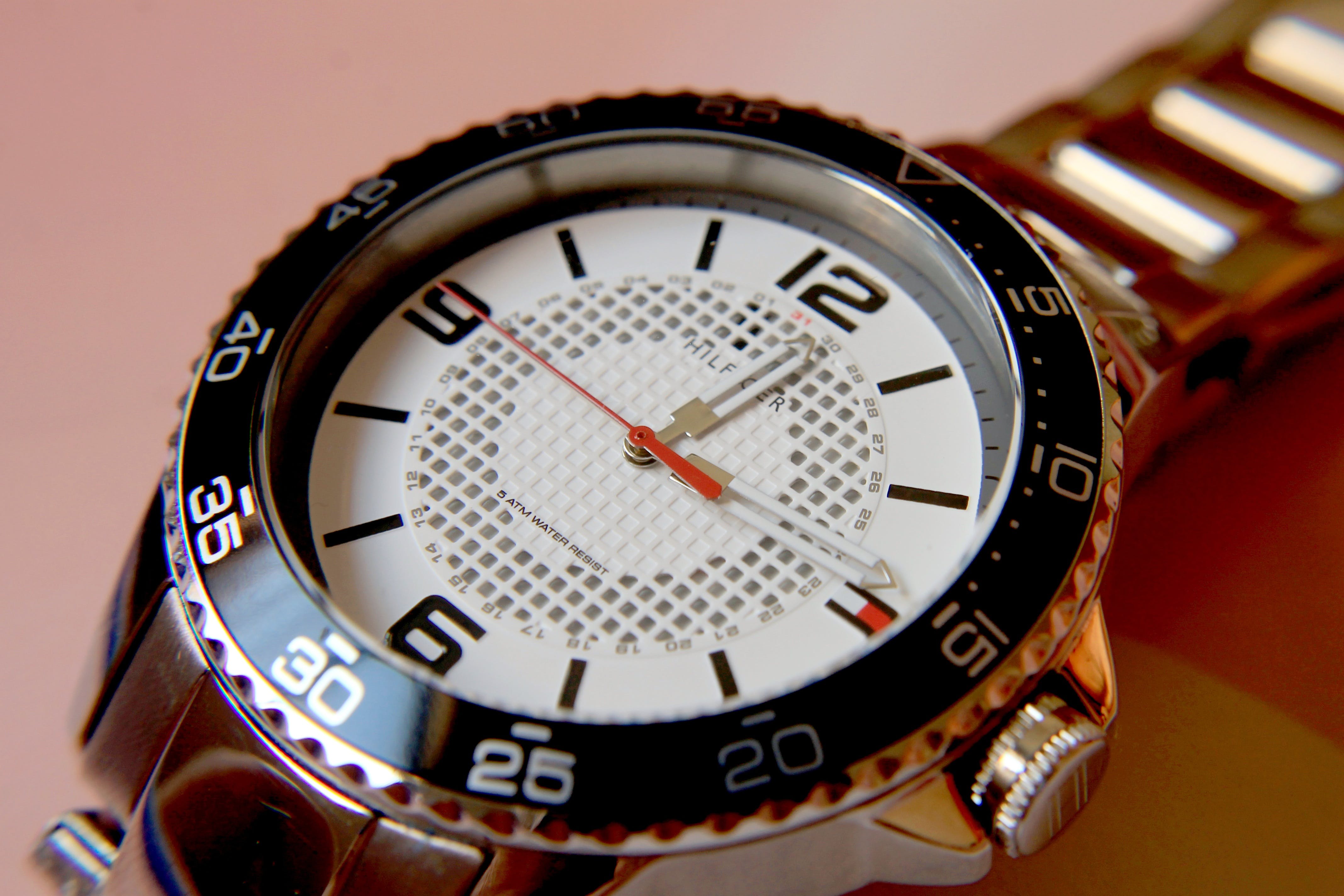 Men's wrist watch