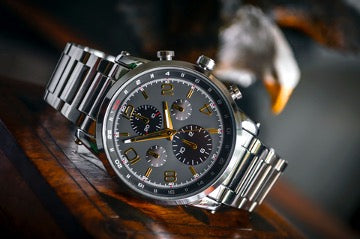 Men's wristwatch in silver color