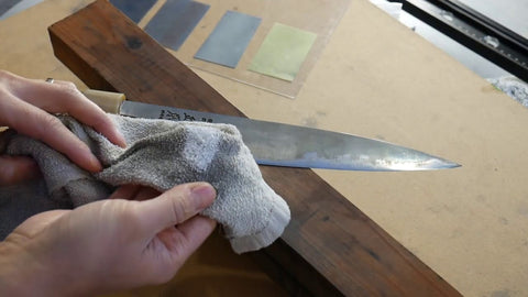 How to Clean a Carbon Steel Knife