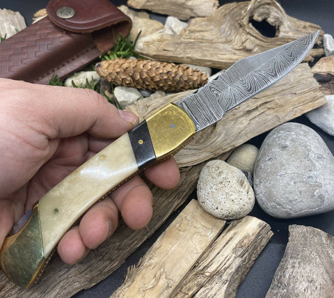 custom pocket knife