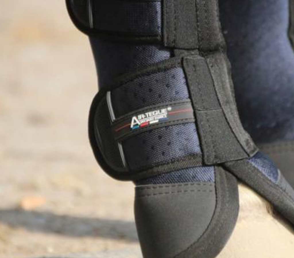 Airtechnology Knee Pro-Tech Horse Travel Boots - Fetlock close up