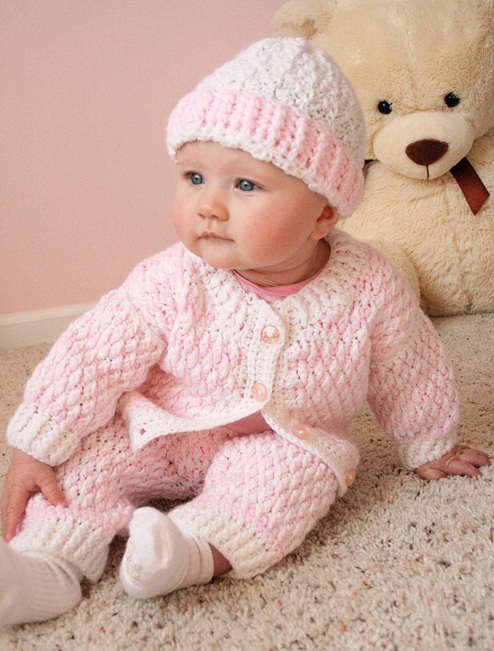 Crochet Baby Outfit Pattern – Mary Maxim