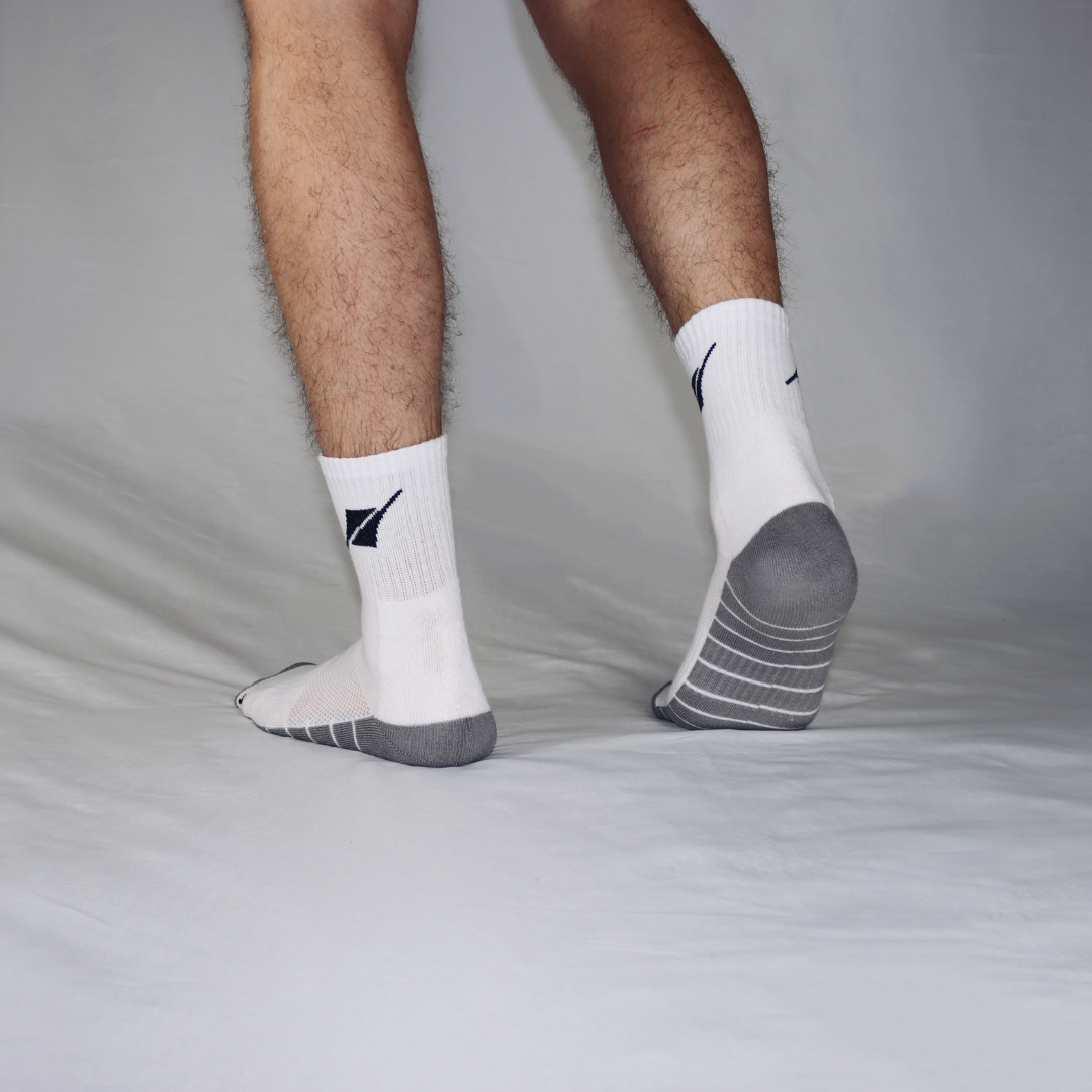 mid rise nike socks