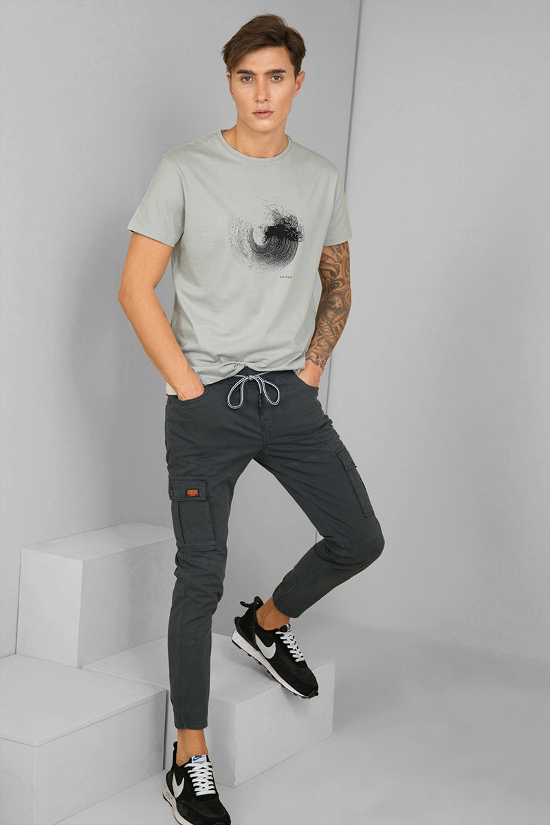 Outfit Ideas For Men: What To Wear With Grey Pants | Grey pants outfit,  Black and grey outfits, Grey pants casual