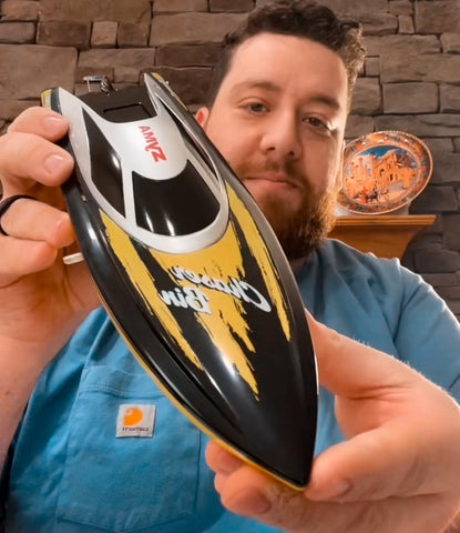 Very sturdy and durable RC boat