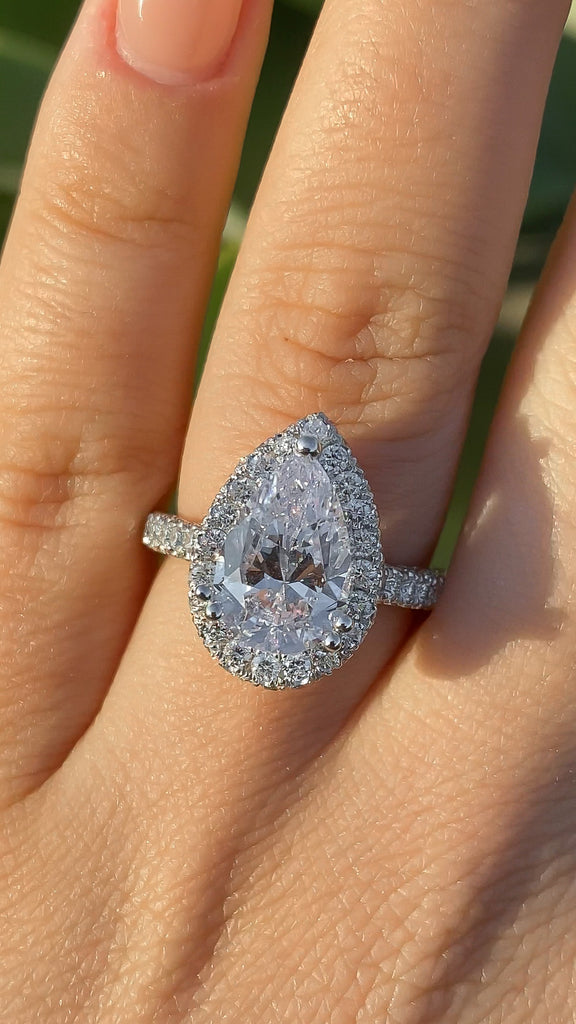 Aubrie: 1 Ct pear shaped engagement ring