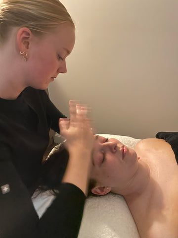 Neolifting Facial massage