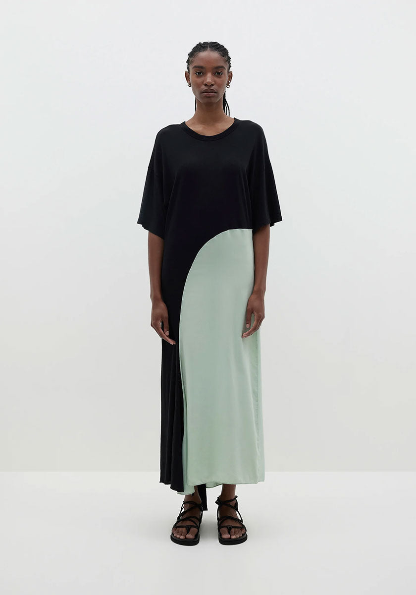 Contrast Detail S/S Dress - Black/Seafoam