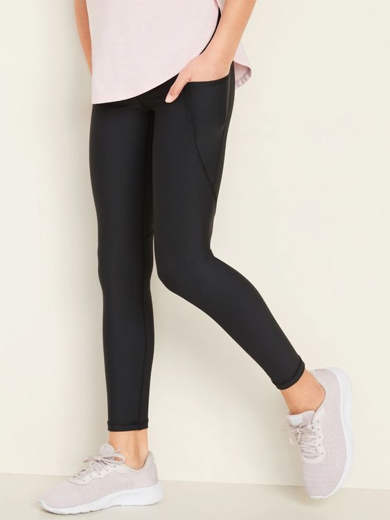 mid rise leggings with pockets